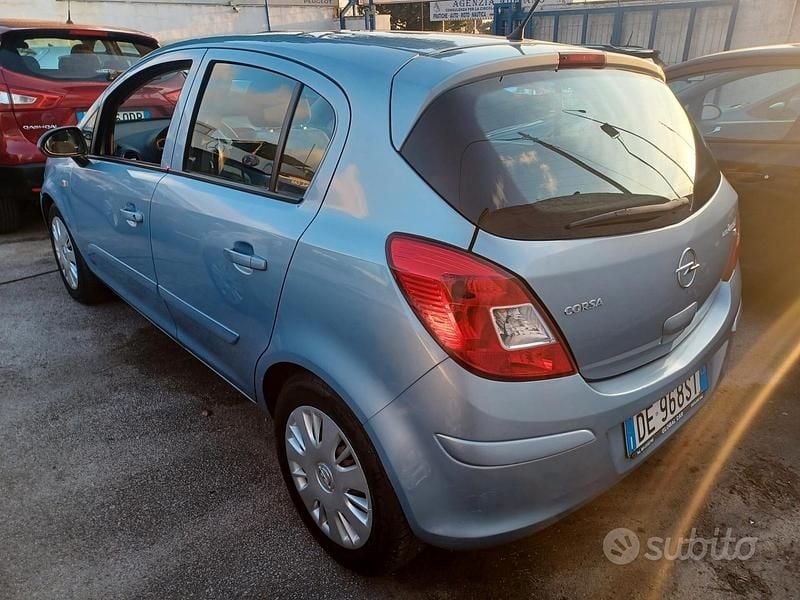 Usata Opel Corsa Enjoy 80 CV (58 kW) 2008 Blu Utilitaria