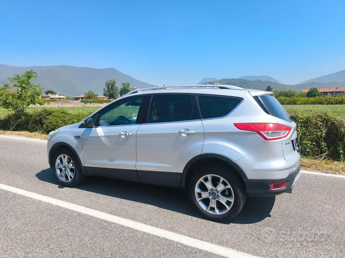 Occasion Ford Kuga Titanium 163 ch (119 kW) 2013 Gris SUV