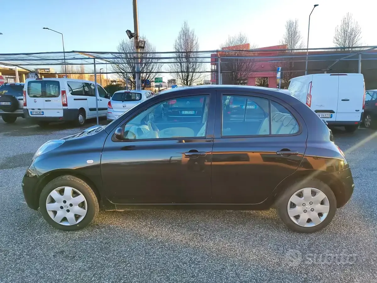 Usata Nissan Micra Acenta 80 CV (58 kW) 2007 Nero Berlina