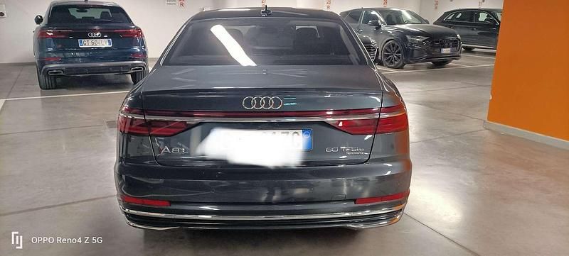 Usata Audi A8L 340 CV (250 kW) 2022 Grigio Berlina