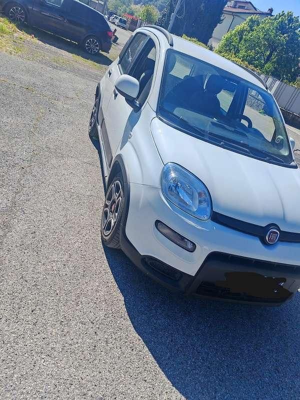 Usata Fiat Panda S 69 CV (50 kW) 2023 Utilitaria