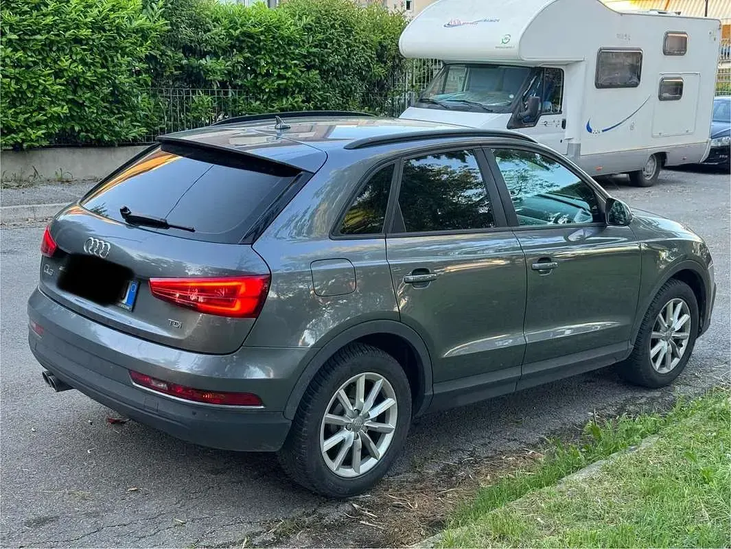 Usata Audi Q3 Sport 120 CV (88 kW) 2016 SUV