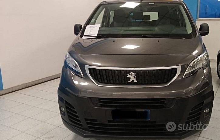Grigio Usata 2019 Peugeot Expert Furgone | 29.000 € - Immagine 1/4