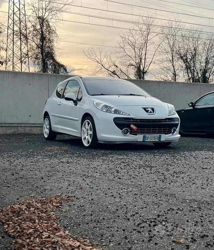 Usata Peugeot 207 175 CV (128 kW) 2008 Bianco Berlina
