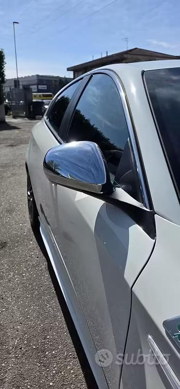 Usata Alfa Romeo Giulietta Quadrifoglio Verde 235 CV (172 kW) 2013 Bianco Utilitaria