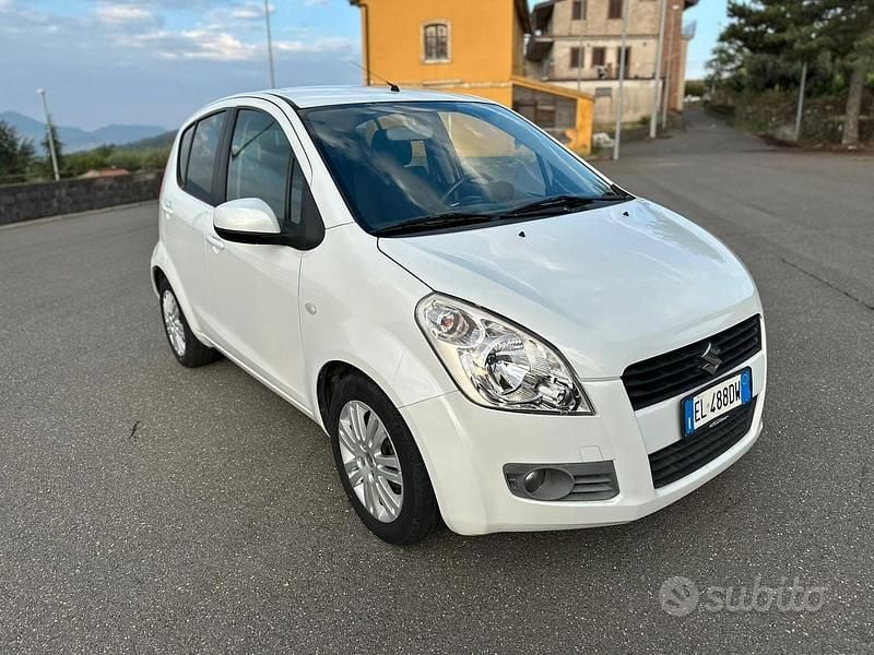 Usata Suzuki Splash GLS 94 CV (69 kW) 2012 Bianco Utilitaria