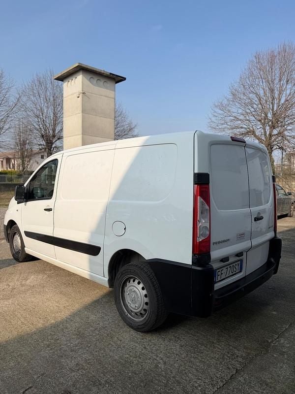 Usata Peugeot Boxer 130 CV (95 kW) 2016 Bianco Furgone