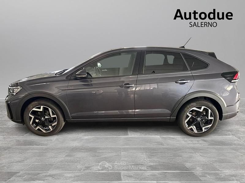 Usata VW Taigo R-line 116 CV (85 kW) 2025 Smoky grey metallizzato SUV