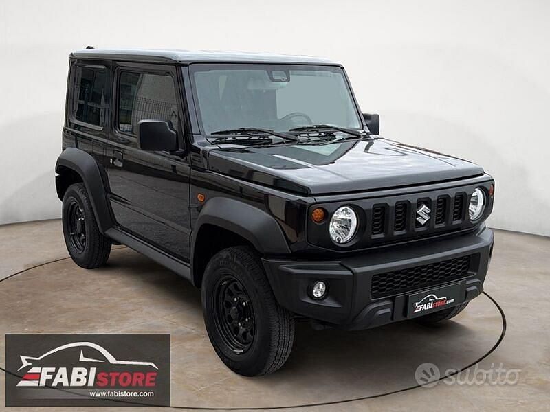 Usata Suzuki Jimny 102 CV (75 kW) 2023 Nero SUV