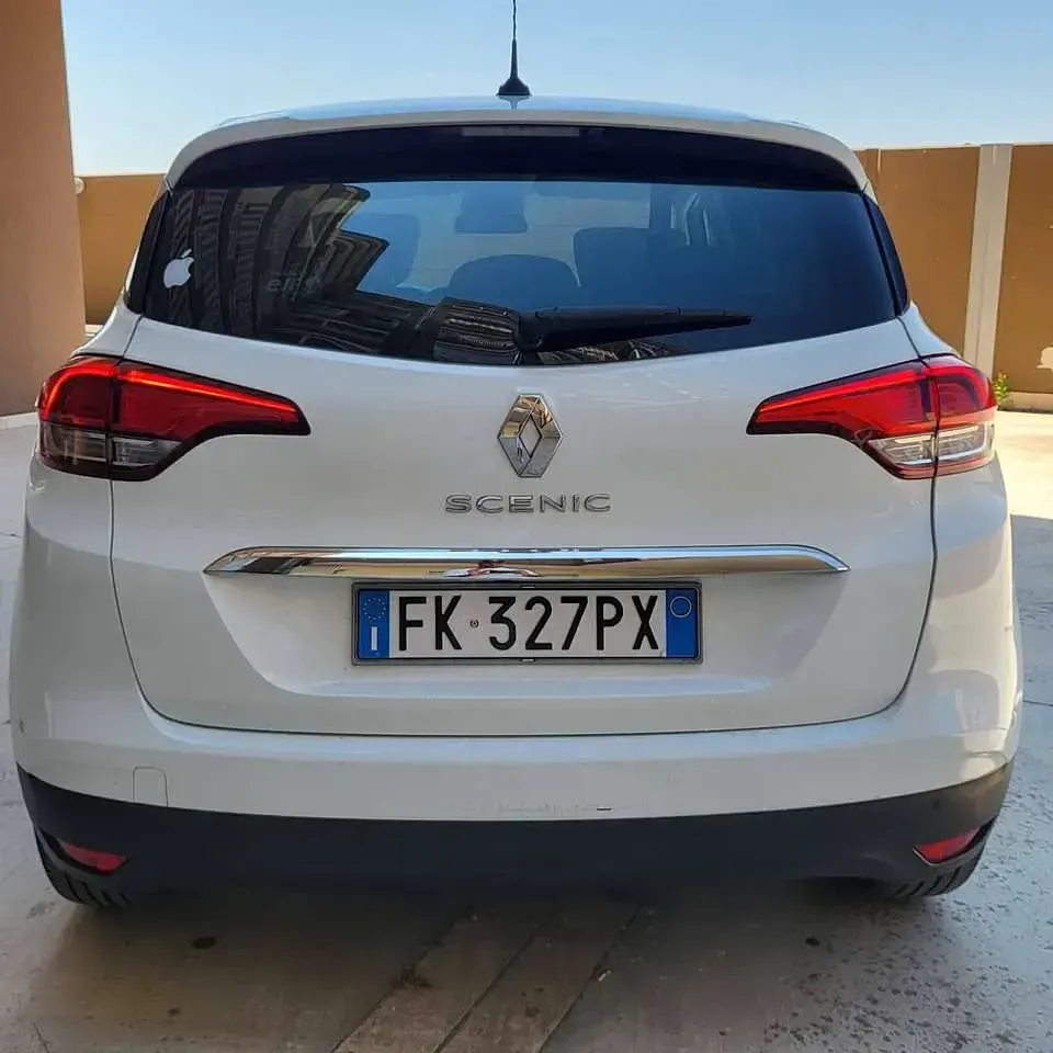 Usata Renault Scénic IV Bose Edition 160 CV (117 kW) 2017 Bianco Monovolume