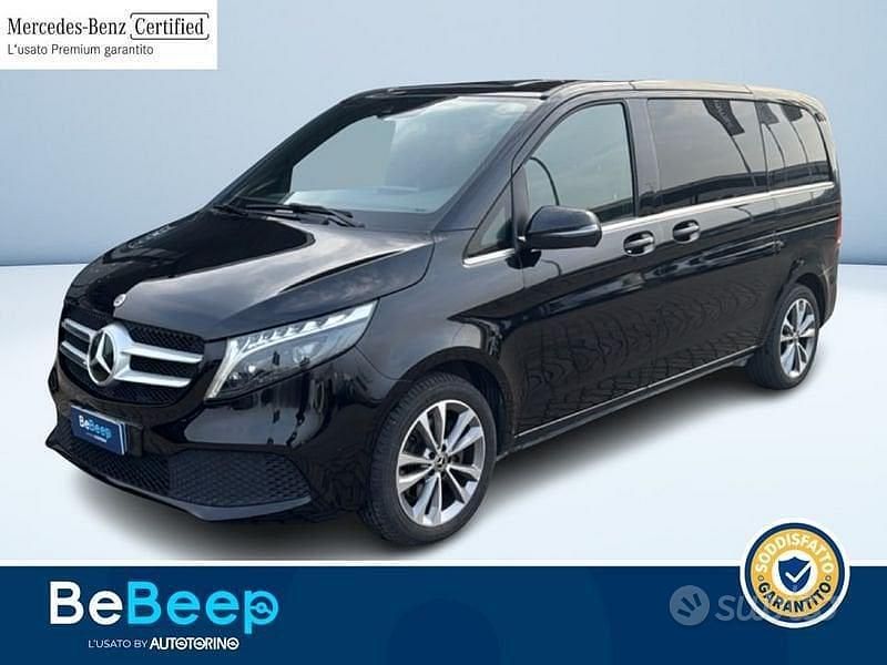Usata Mercedes V250 190 CV (139 kW) 2023 Nero metallizzato Monovolume