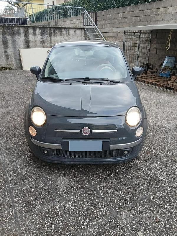 Usata Fiat 500 75 CV (55 kW) 2010 Grigio Berlina