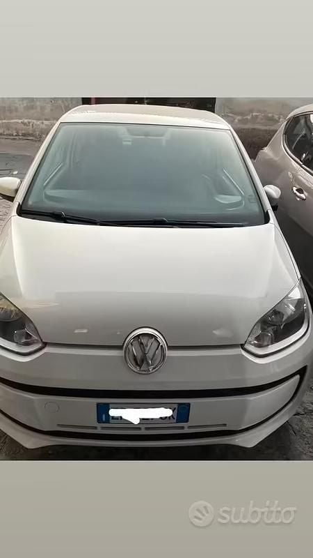 Begagnad VW up! 2012 Vit Halvkombi