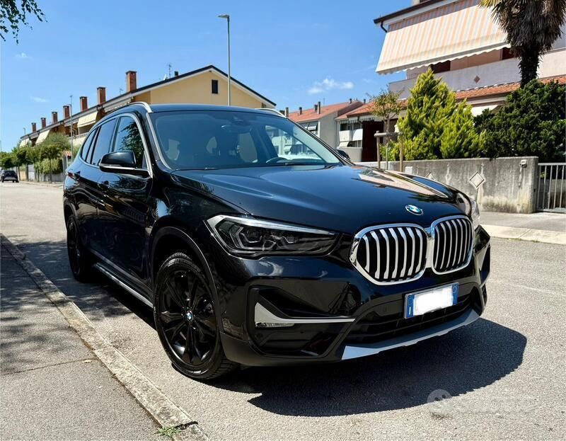 Usata BMW X1 xLine 143 CV (105 kW) 2022 Nero SUV