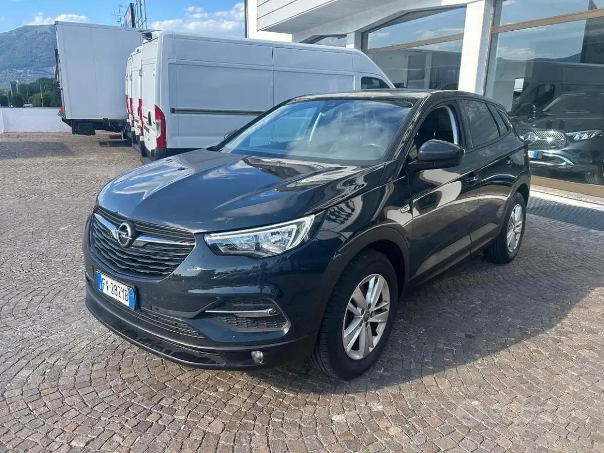 Usata Opel Grandland X 131 CV (96 kW) 2019 Nero metallizzato SUV