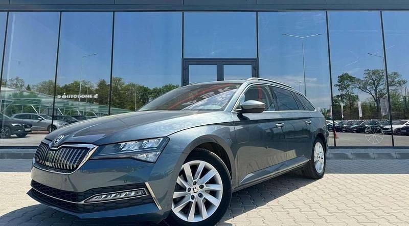 Grigio Usata 2020 Skoda Superb Ambition Station wagon | 20.500 € (Buon prezzo) - Immagine 1/4