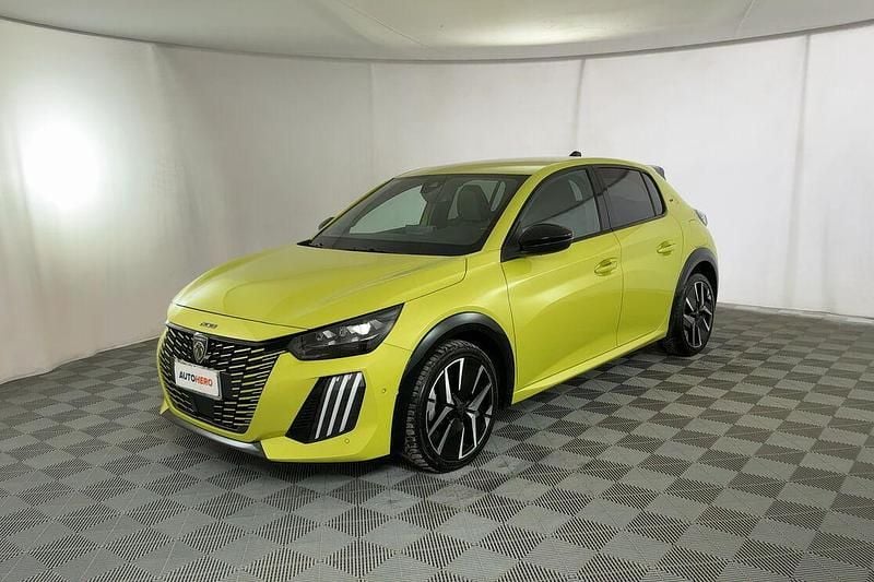 Usata Peugeot 208 GT 136 CV (100 kW) 2024 Giallo Utilitaria