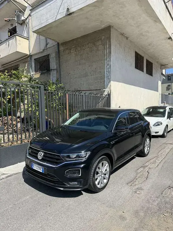 Usata VW T-Roc Business 116 CV (85 kW) 2020 SUV