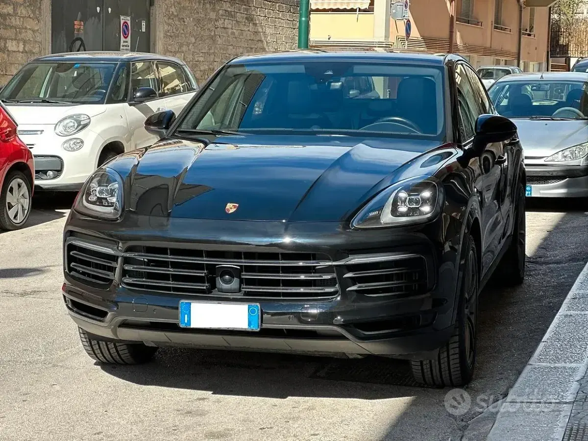 Usata Porsche Cayenne 340 CV (250 kW) 2019 Nero SUV
