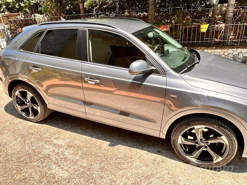 Usata Audi Q3 140 CV (102 kW) 2014 Grigio SUV