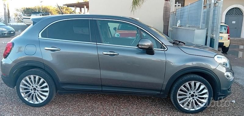 Usata Fiat 500X Business 95 CV (69 kW) 2016 Grigio SUV