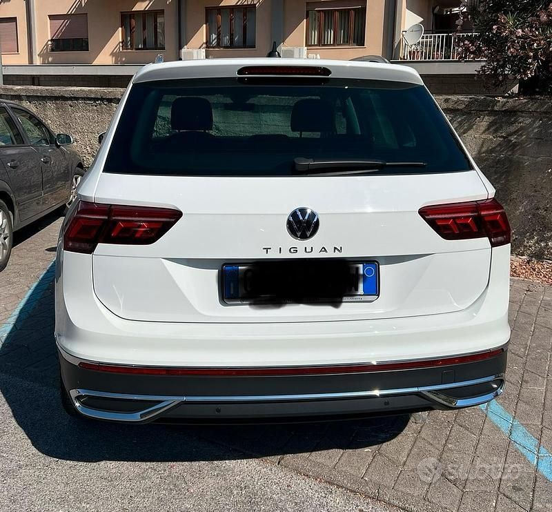Usata VW Tiguan R-line 150 CV (110 kW) 2021 Bianco SUV