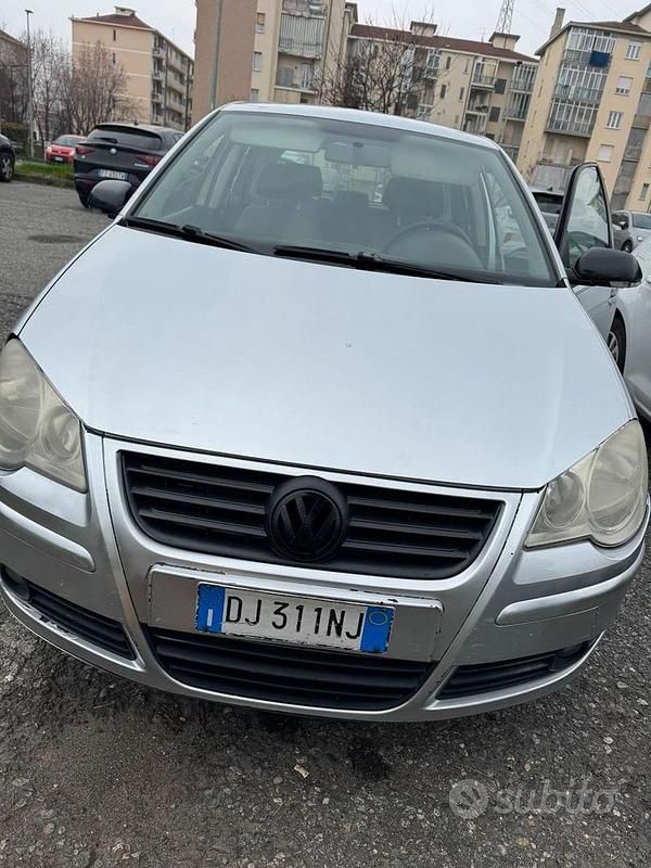 Usata VW Polo 69 CV (50 kW) 2007 Grigio Utilitaria