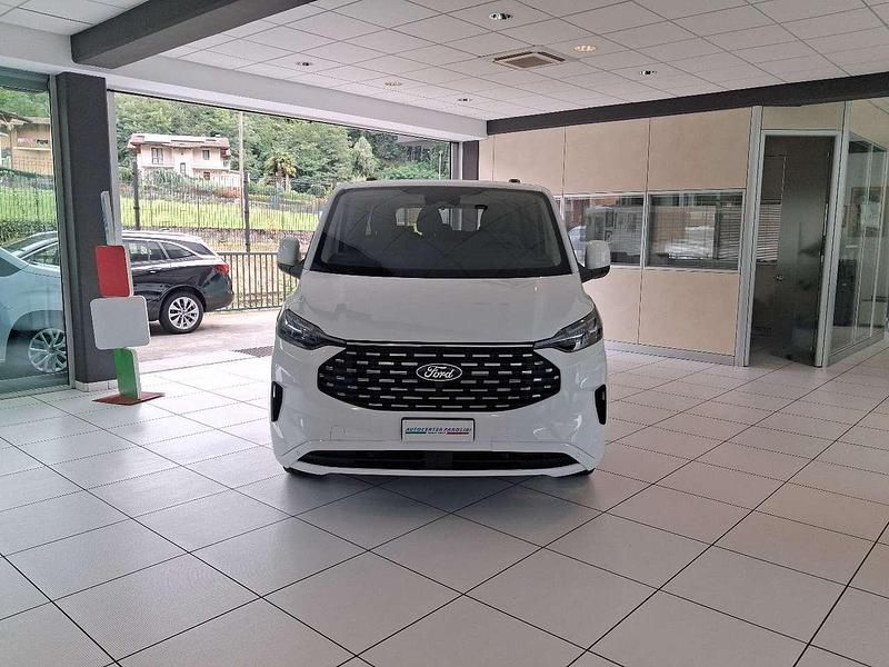 Nuova Ford Tourneo 170 CV (125 kW) 2025 Bianco Monovolume