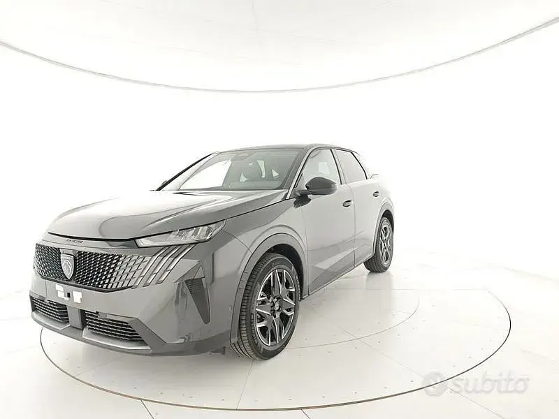 Nuova Peugeot 3008 Allure 136 CV (100 kW) 2025 Grigio SUV