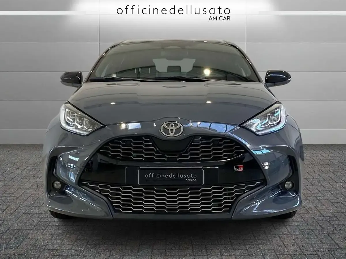 Usata Toyota Yaris Sport 131 CV (96 kW) 2025 Other Utilitaria