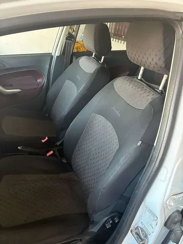 Usata Ford Fiesta Titanium 95 CV (69 kW) 2010 Berlina