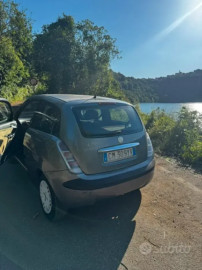 Usata Lancia Ypsilon 86 CV (63 kW) 2004 Utilitaria