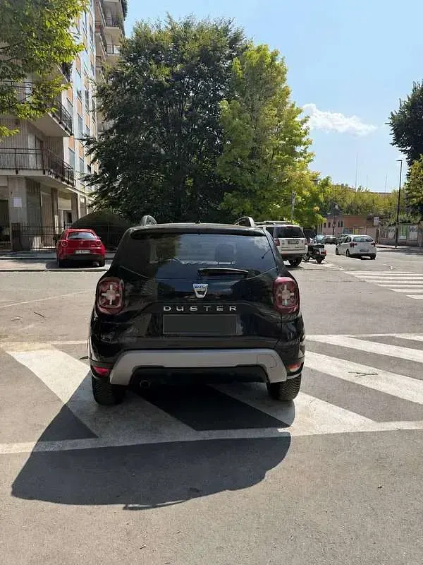 Usata Dacia Duster 114 CV (83 kW) 2019 Nero SUV