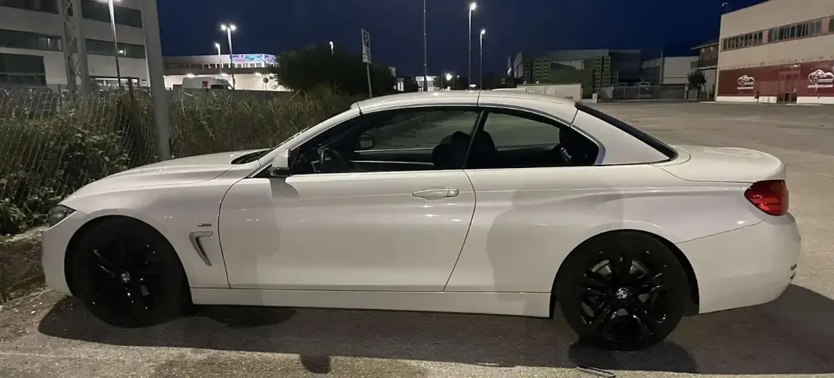 Usata BMW 420 Cabriolet Sport Line 190 CV (139 kW) 2016 Cabrio