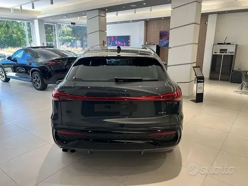 Nuova Audi Q5 Premium 204 CV (150 kW) 2026 Grigio SUV