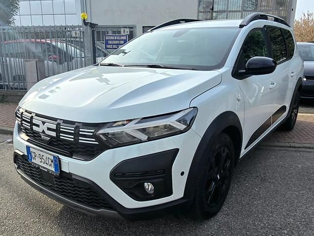 Usata Dacia Jogger Extreme 140 CV (102 kW) 2023 Bianco Monovolume