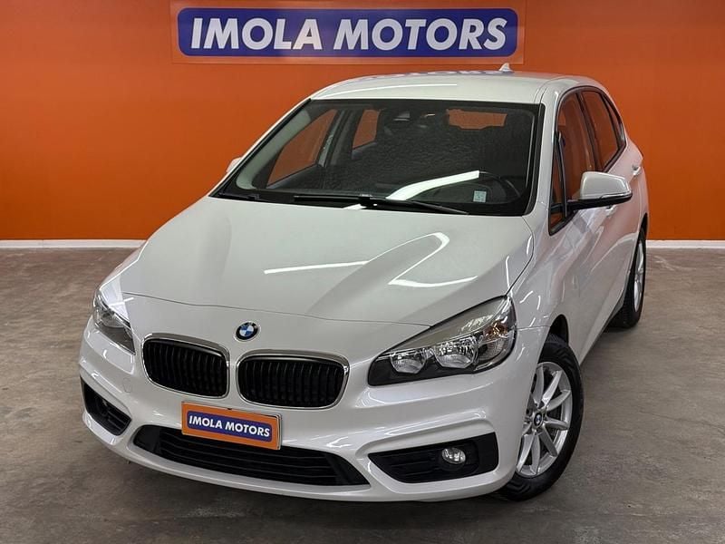 Usata BMW 214 Active Tourer Advantage 95 CV (69 kW) 2017 Bianco Monovolume
