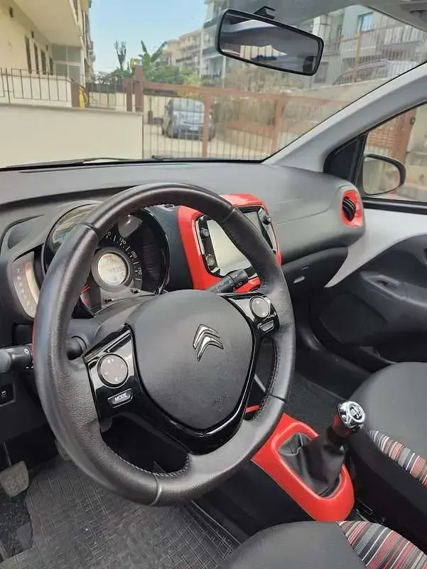 Usata Citroën C1 Shine 72 CV (52 kW) 2021 Bianco Utilitaria