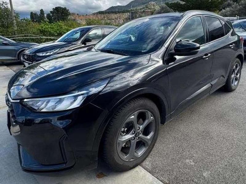 Usata Ford Kuga ST-Line 179 CV (131 kW) 2025 Agate black SUV