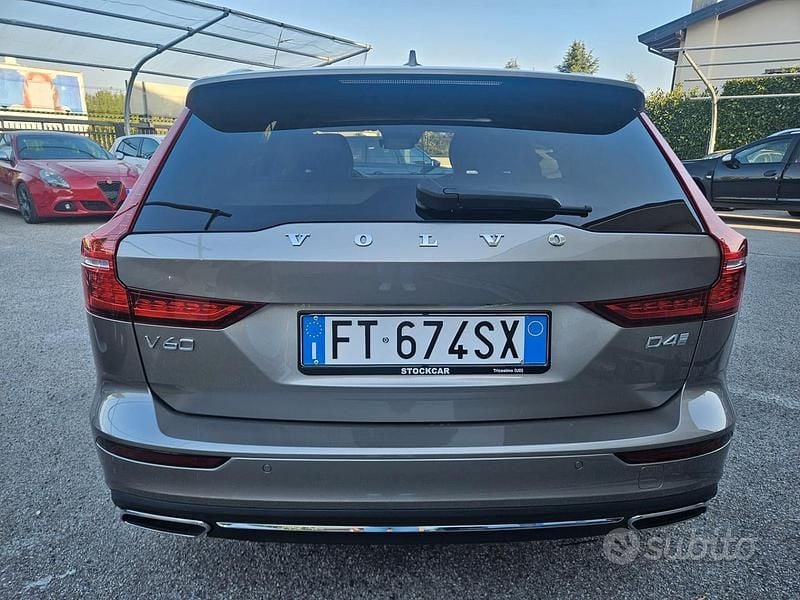 Brugt Volvo V60 Inscription 190 HK (139 kW) 2019 Gul Stationcar