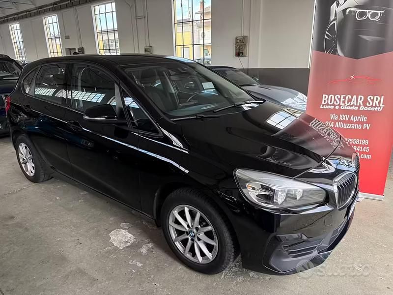Usata BMW 216 Active Tourer Advantage 116 CV (85 kW) 2018 Nero Monovolume