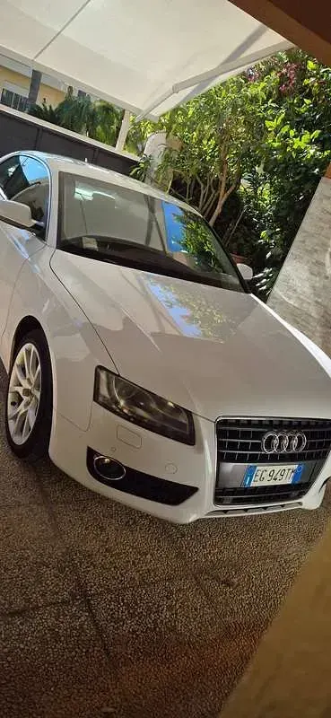 Usata Audi A5 Ambition 190 CV (139 kW) 2011 Bianco Coupé