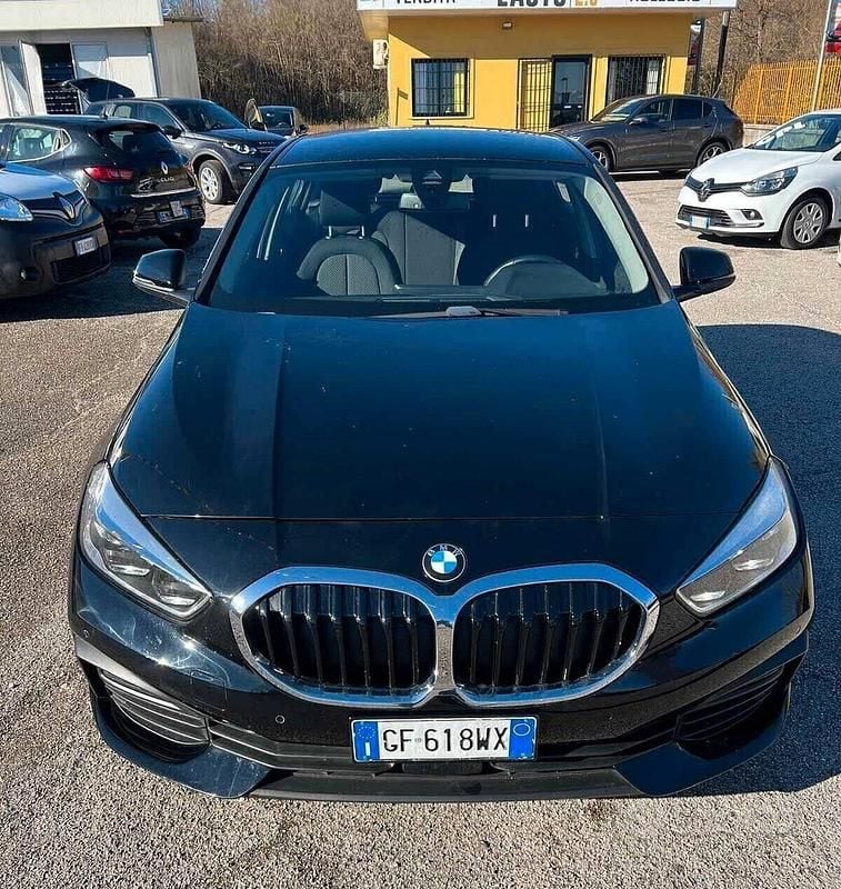 Usata BMW 118 Advantage 150 CV (110 kW) 2021 Nero Utilitaria