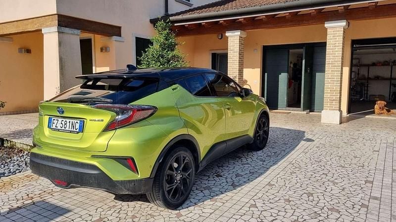 Usata Toyota C-HR Edition 122 CV (89 kW) 2020 Giallo SUV