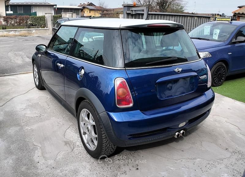 Usata Mini Cooper S 163 CV (119 kW) 2003 Blu Utilitaria
