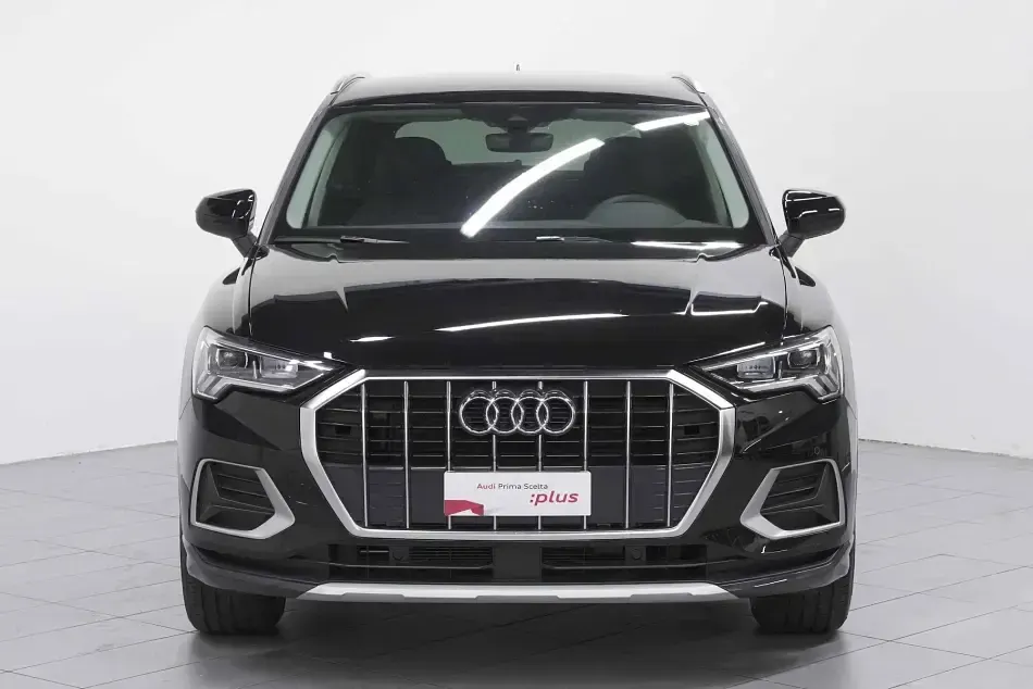 Usata Audi Q3 Advanced 150 CV (110 kW) 2025 Nero SUV
