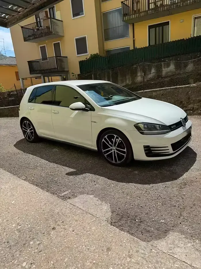 Usata VW Golf VII GTD 184 CV (135 kW) 2013 Bianco Berlina