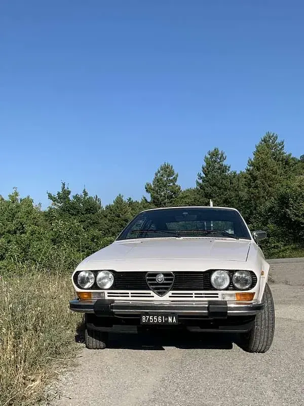 Usata Alfa Romeo GT 109 CV (80 kW) 1977 Coupé