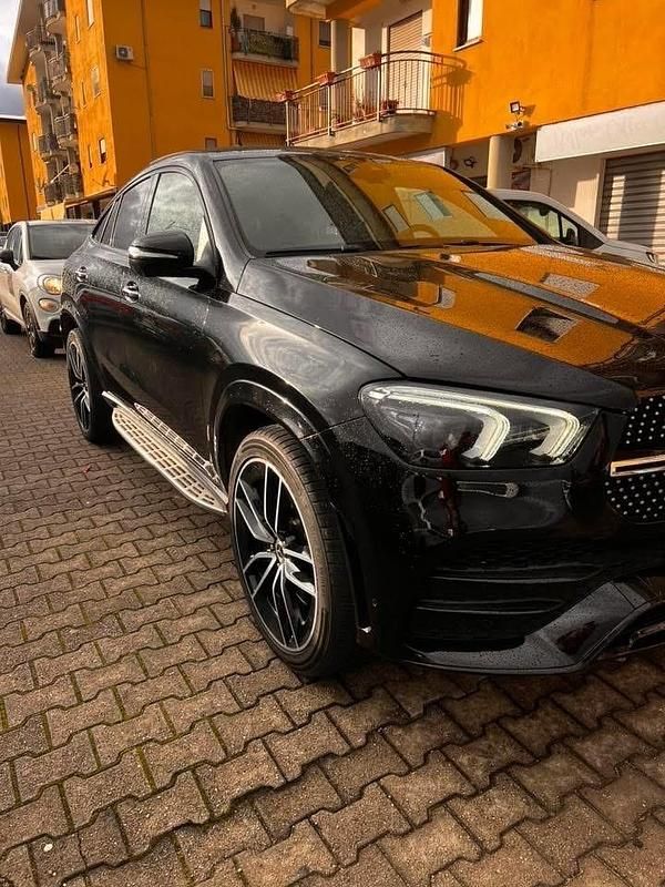 Usata Mercedes GLE300 Premium 194 CV (142 kW) 2021 Nero Coupé