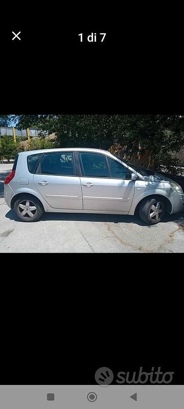 Usata Renault Scénic II 100 CV (73 kW) 2008 Grigio Monovolume